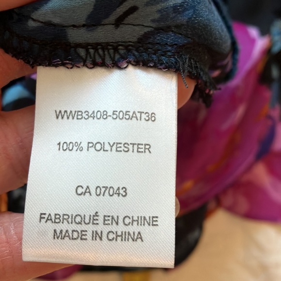 Fabulous😱gorgeous shear floral print blouse with rows of shirring and Gorg tie - Picture 9 of 16